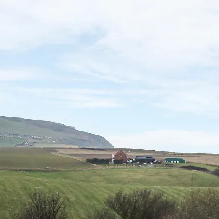Benjamin's * Staithes